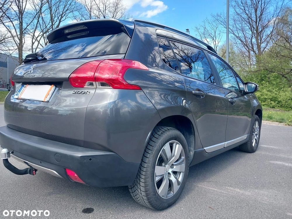 Peugeot 2008 - 12