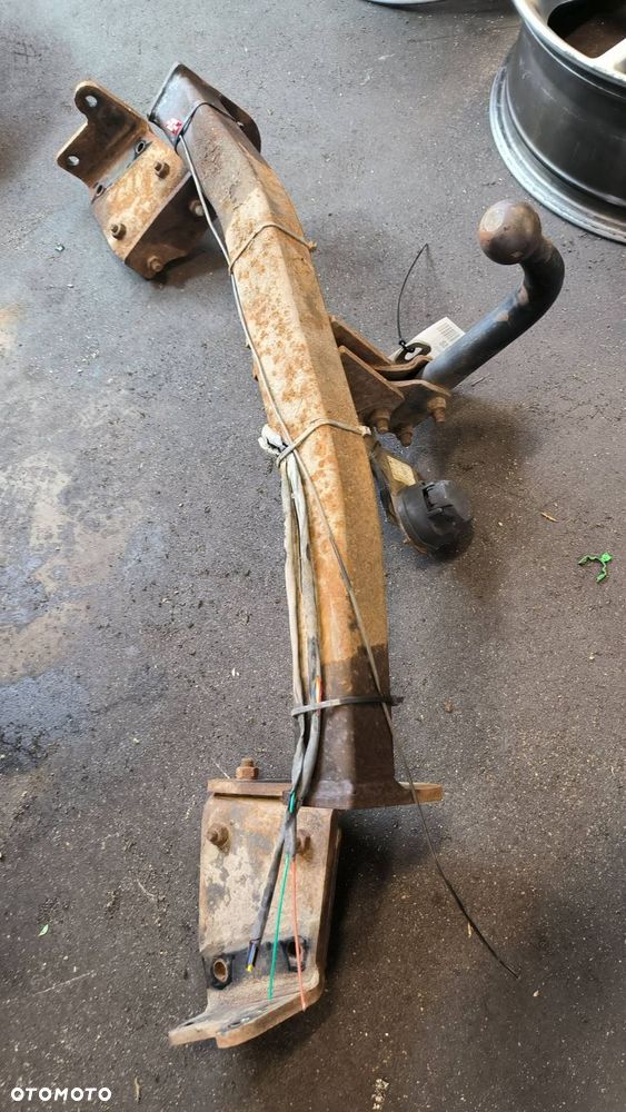 HAK HOLOWNICZY FIAT FREEMONT - 6