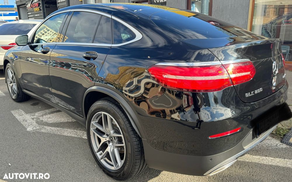 Mercedes-Benz GLC 250 4MATIC - 3