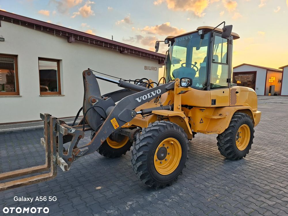 Volvo L30G - 5
