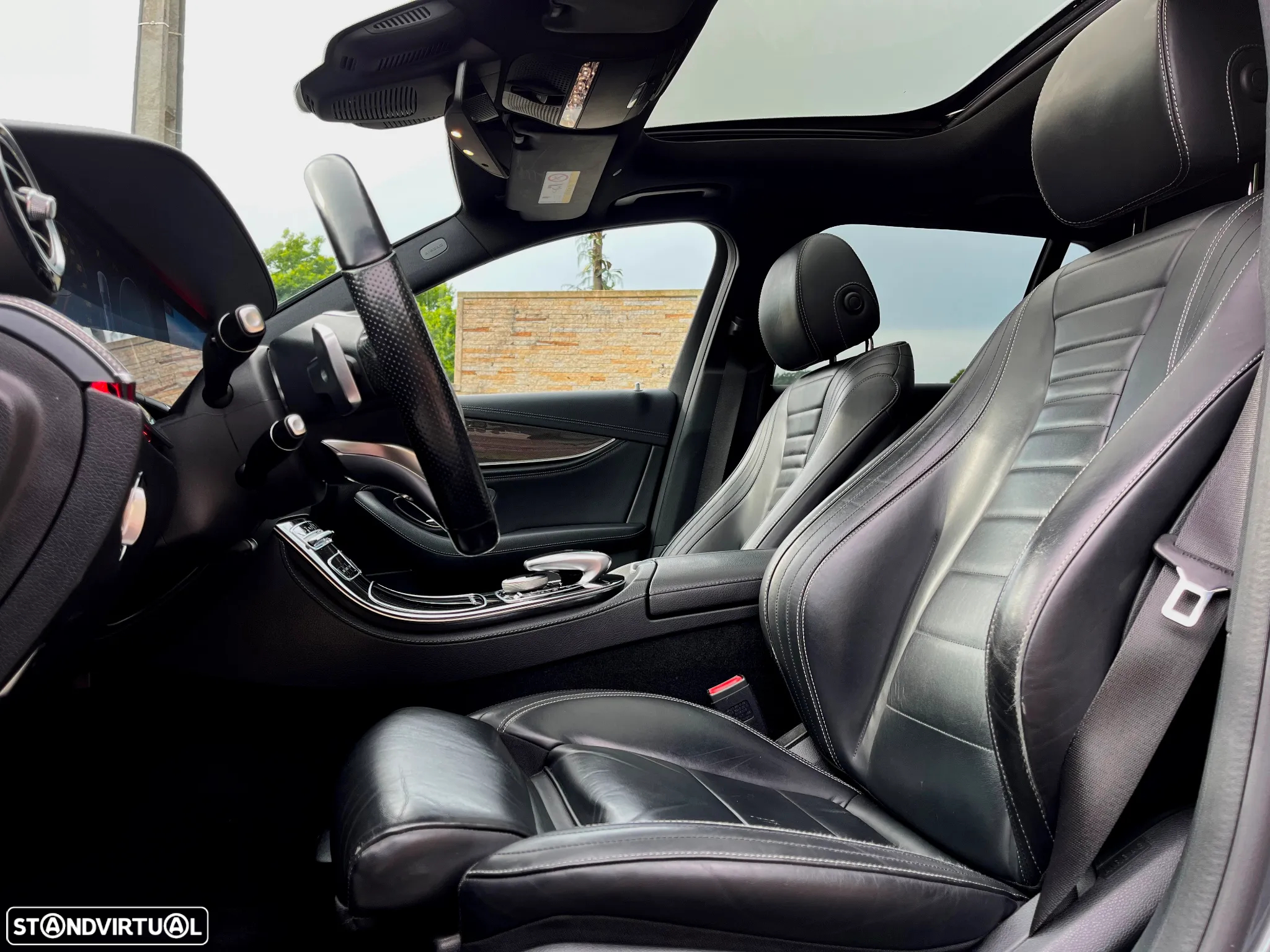 Mercedes-Benz E 220 d 4Matic T 9G-TRONIC AMG Line - 8