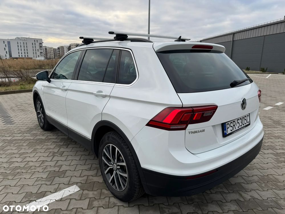 Volkswagen Tiguan - 8