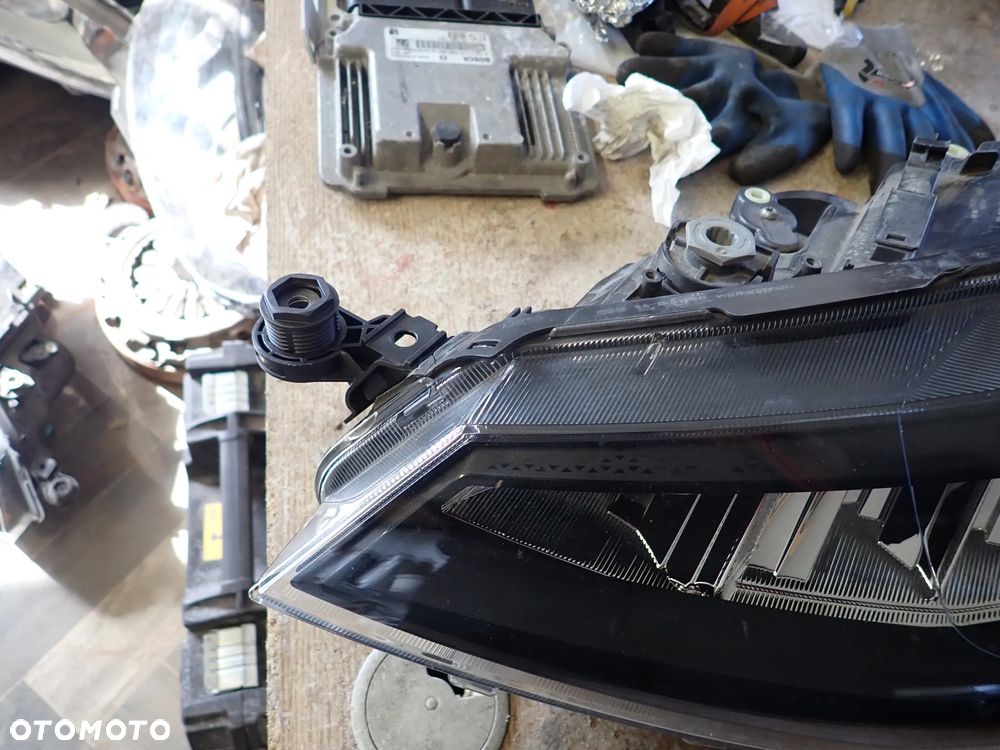 SEAT ARONA IBIZA 6F1941005C LAMPA LEWY PRZÓD - 3