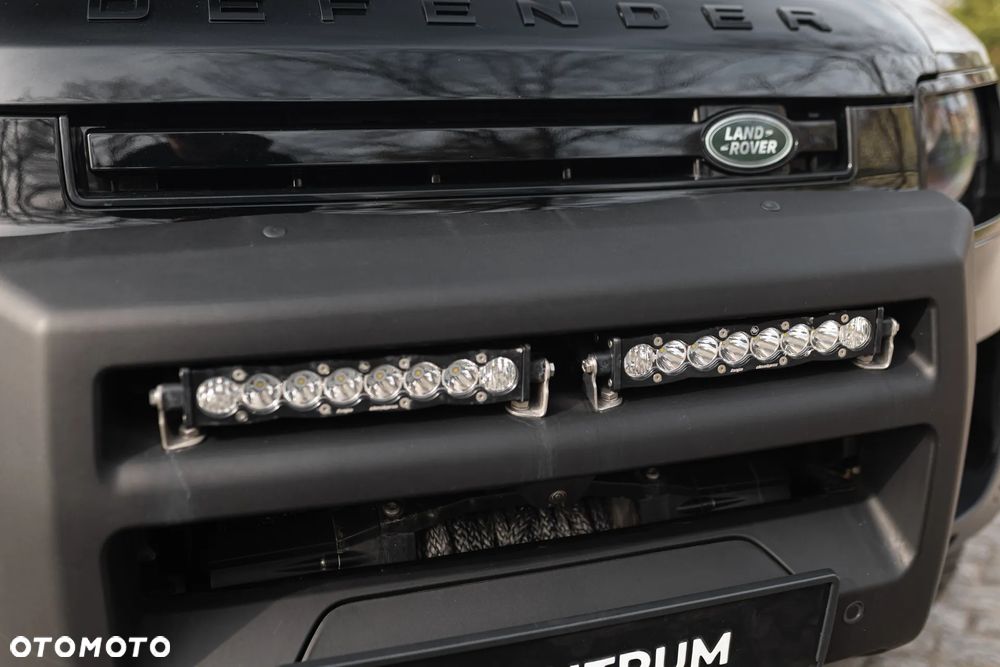 Land Rover Defender 110 P300 S - 25