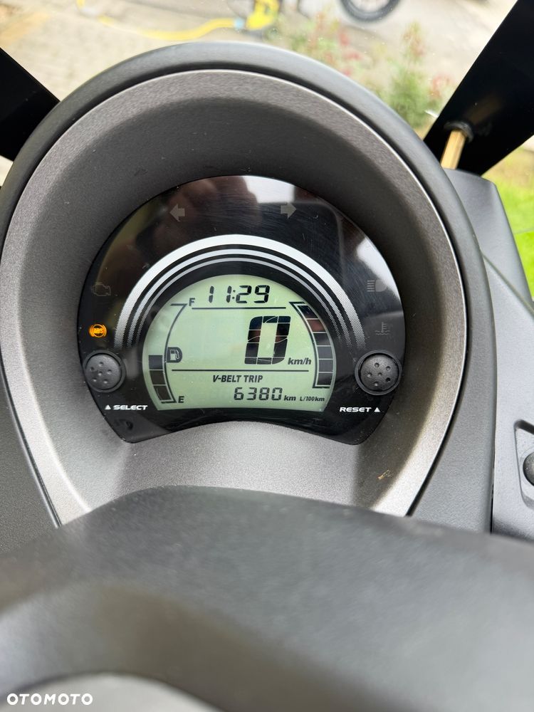 Yamaha NMAX - 6
