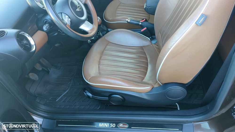 MINI 3 Portas Cooper 50 Mayfair - 26
