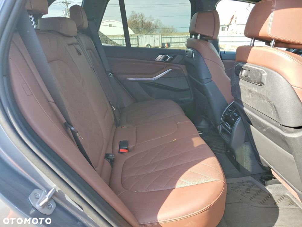 BMW X5 xDrive 40 - 11