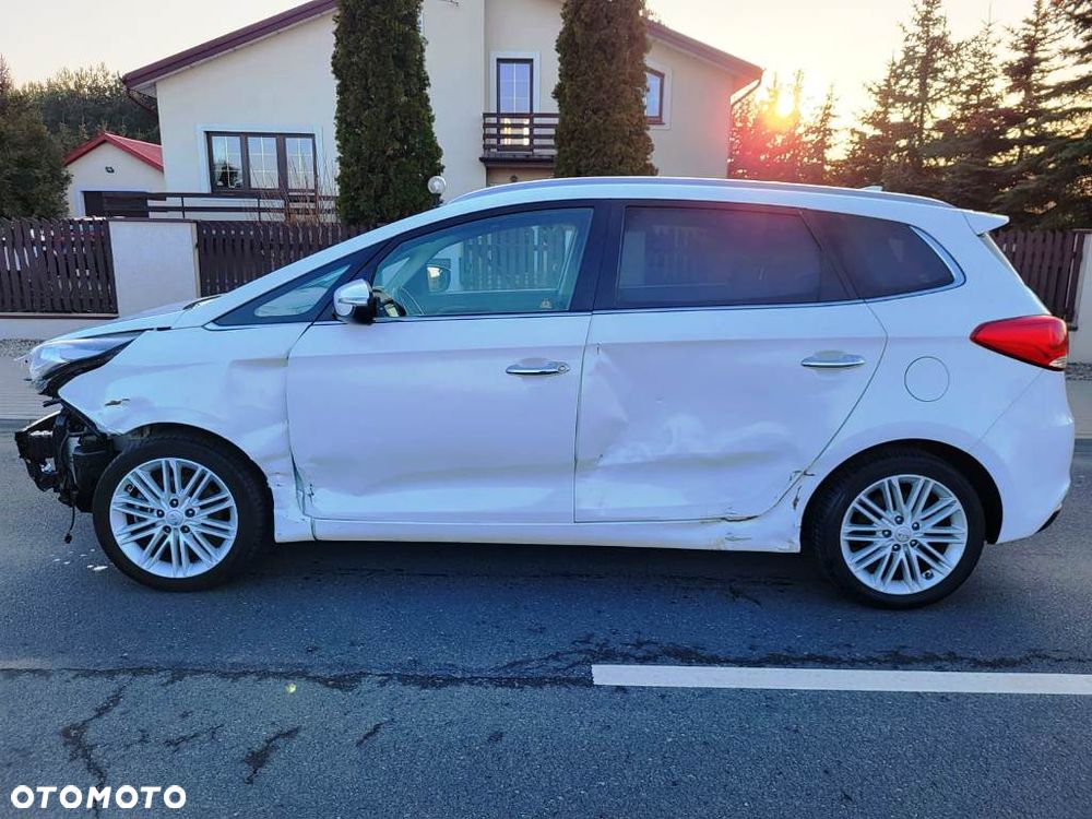 Kia Carens 1.6 GDI L 7os - 4