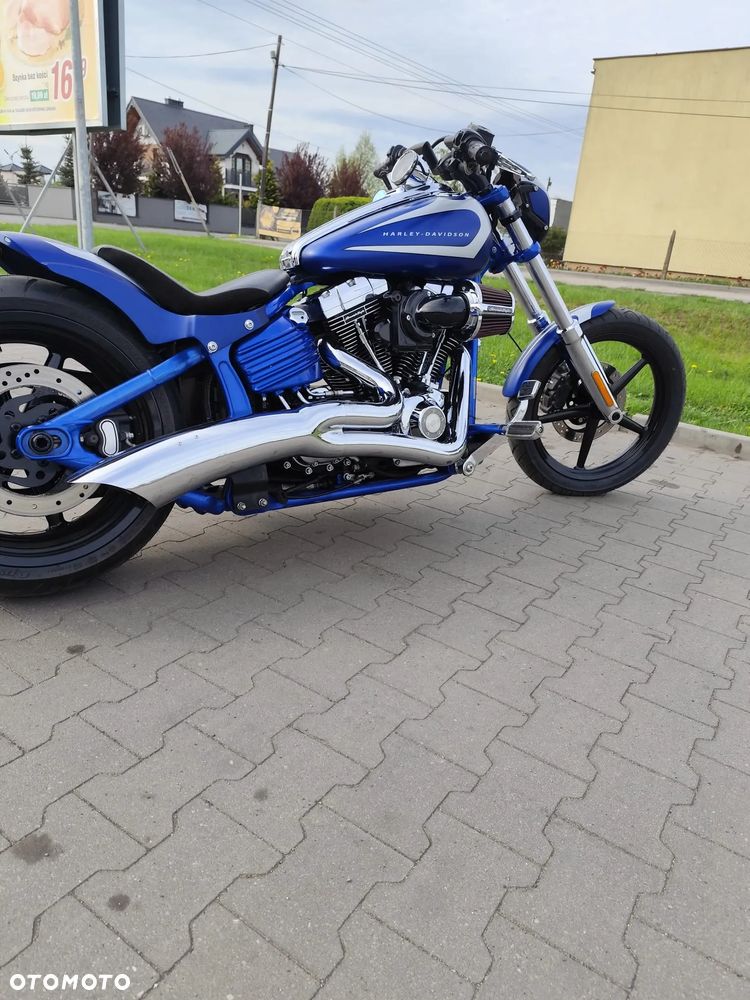 Harley-Davidson Softail Custom - 8
