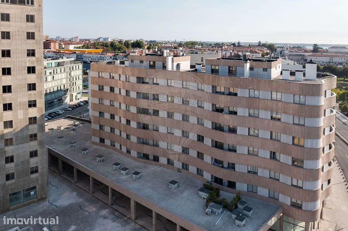 Apartamento T4 para venda - Grande imagem: 2/12