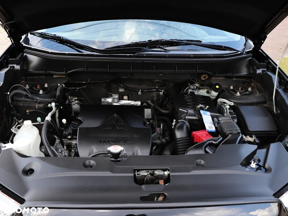 Mitsubishi ASX 1.6 2WD Instyle - 34