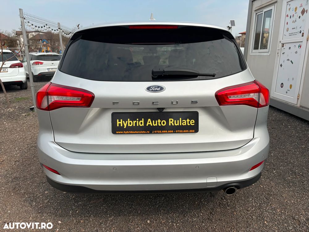 Ford Focus 1.0 EcoBoost Titanium Business - 4