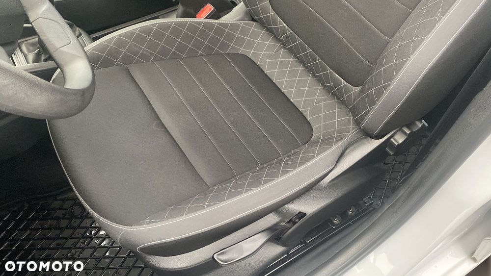 Skoda Fabia 1.0 TSI Ambition - 18