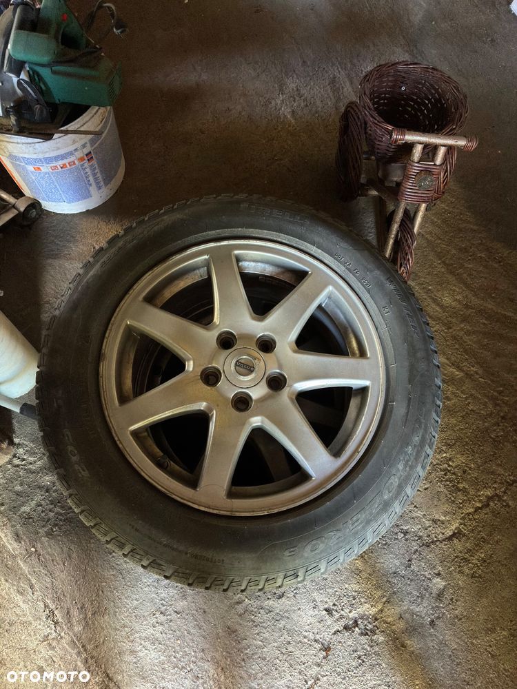 Volvo S60 2.4D5 Diament - 32