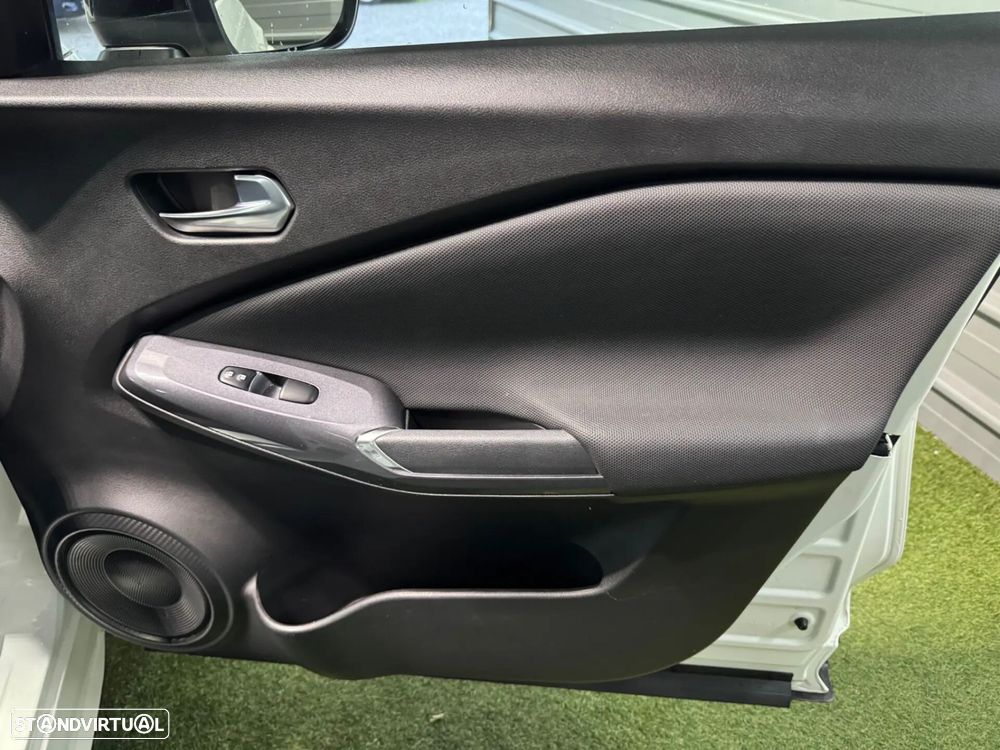 Nissan Juke 1.0 DIG-T N-Connecta NAV. - 30