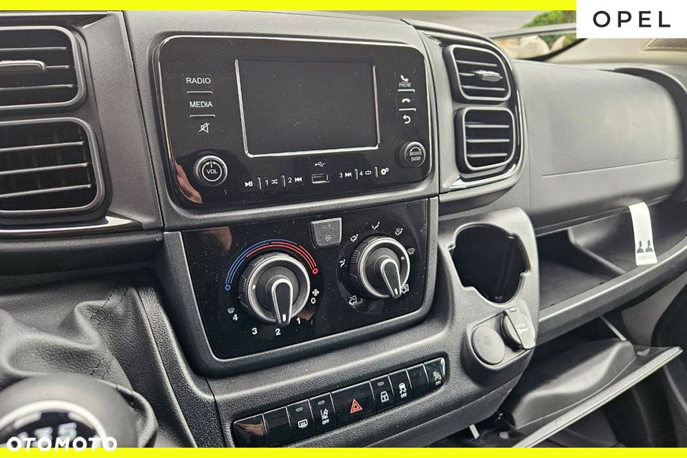 Opel Movano Heavy L3H2 2.2 180KM - 15