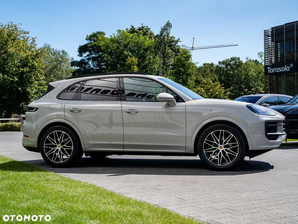 Porsche Cayenne Black Edition - 8