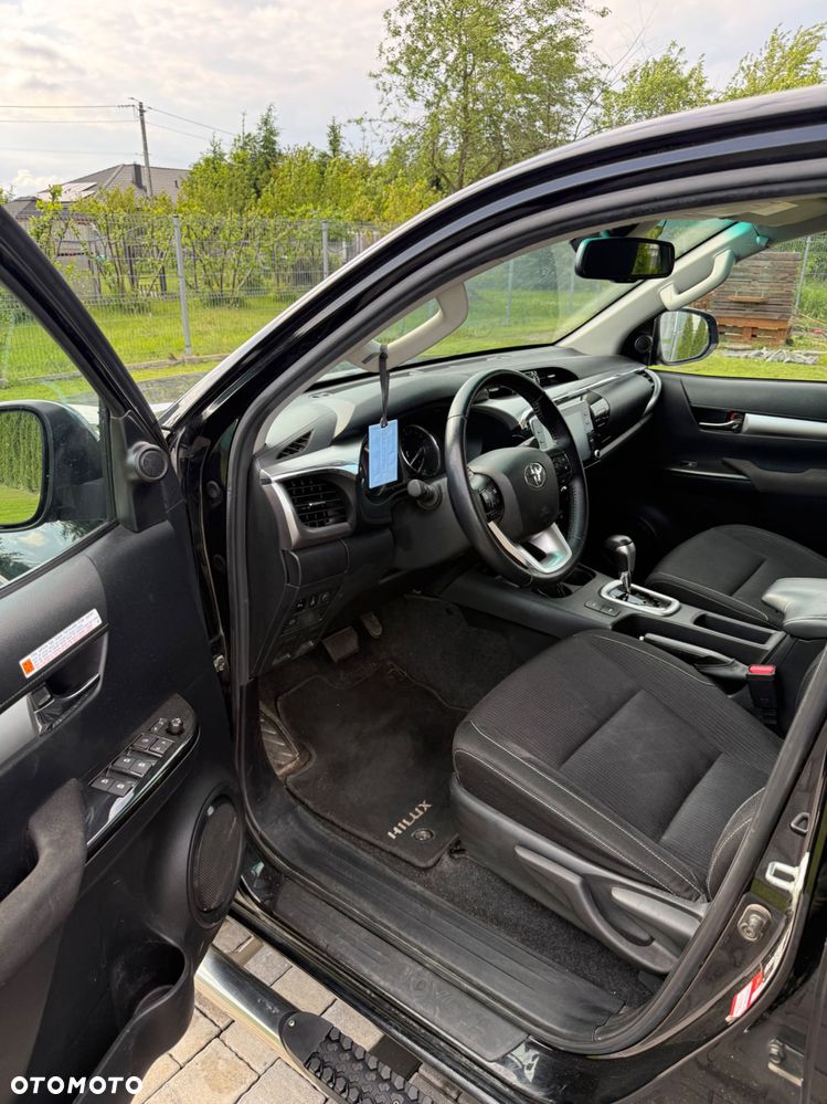 Toyota Hilux - 4