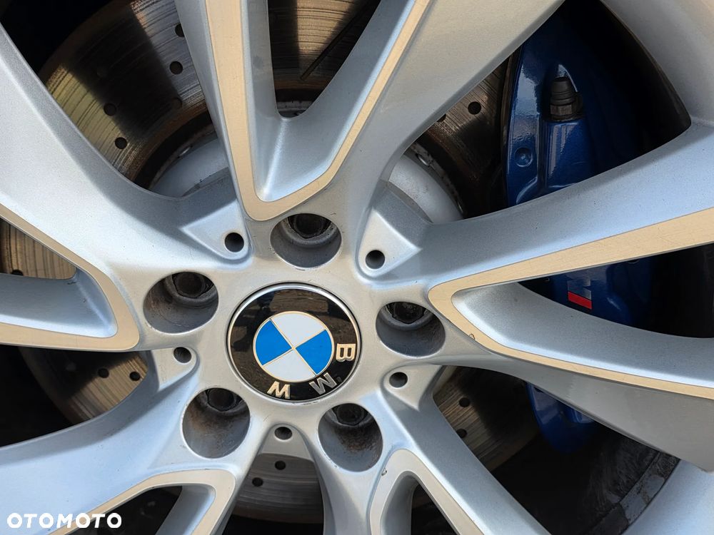 BMW Seria 3 335i Edition Exclusive - 12