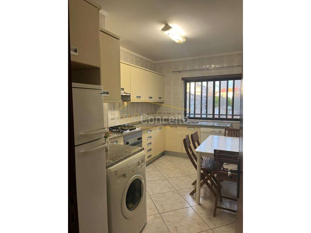Apartamento T3 para Arrendamento no Centro da Cidade de Torres Novas - Grande imagem: 3/15
