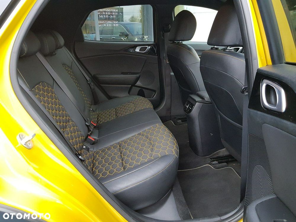 Kia XCeed 1.5 T-GDI L Business Line - 19