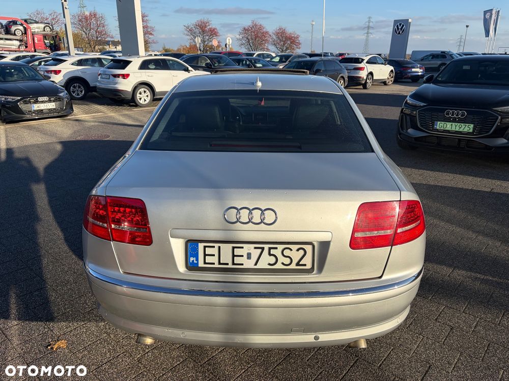 Audi A8 - 11