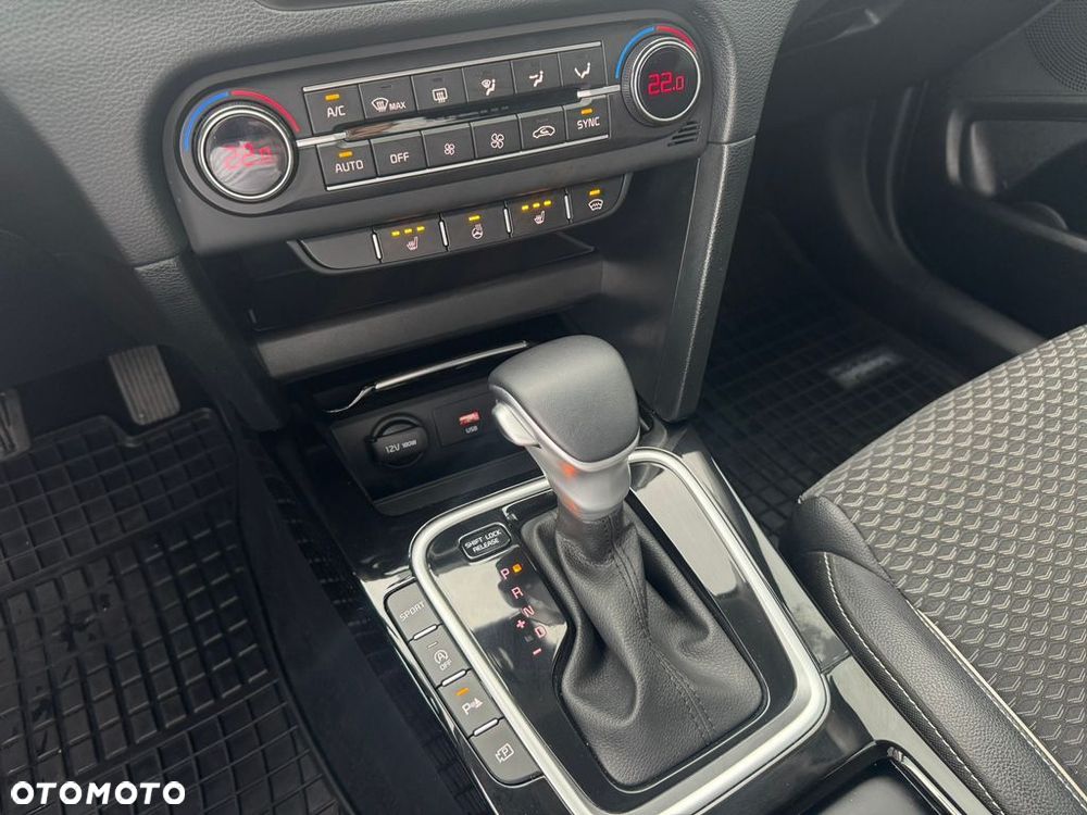 Kia Ceed 1.5 T-GDI L DCT - 14