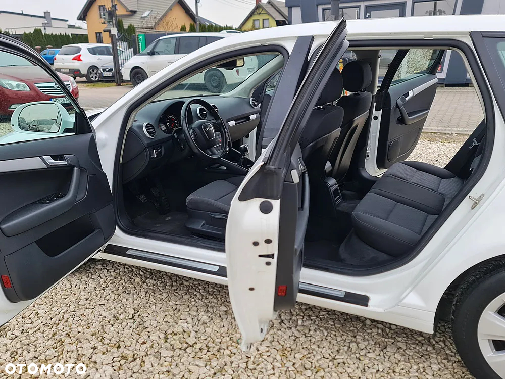 Audi A3 1.6 TDI Ambition - 12