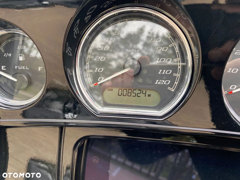 Harley-Davidson Touring Street Glide - 12