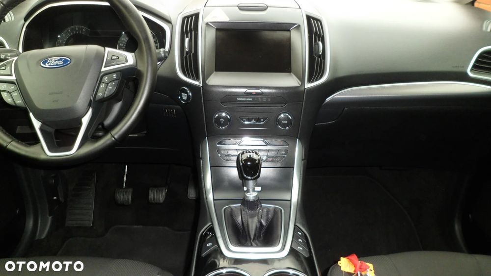 Ford S-Max 2.0 TDCi Titanium - 21