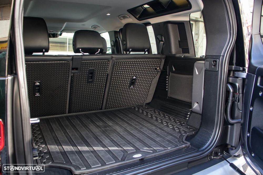 Land Rover Defender 2.0 D 110 AWD S - 40