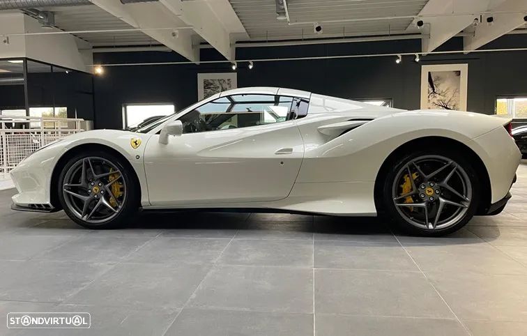 Ferrari F8 Tributo Spider - 6