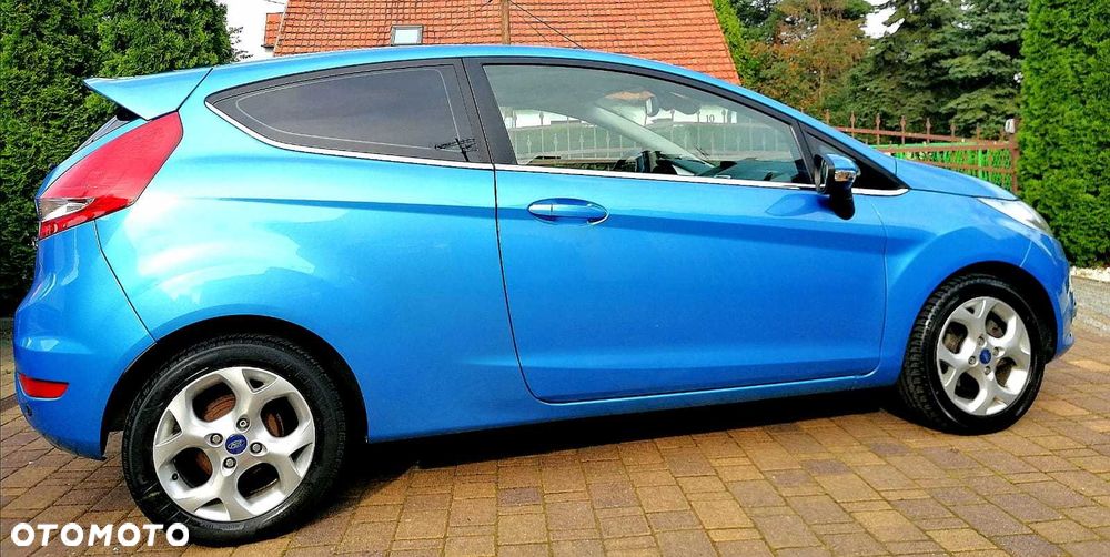 Ford Fiesta - 2