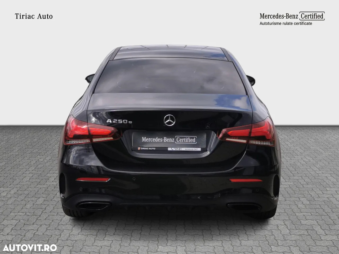 Mercedes-Benz A 250 e 8G-DCT AMG Line - 5