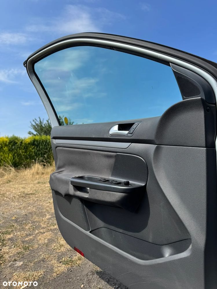 Volkswagen Golf 1.9 TDI Comfortline - 16