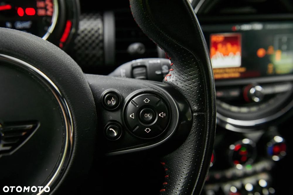 MINI John Cooper Works - 19
