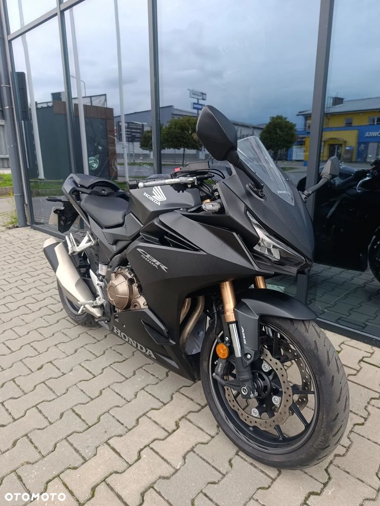 Honda CBR - 7