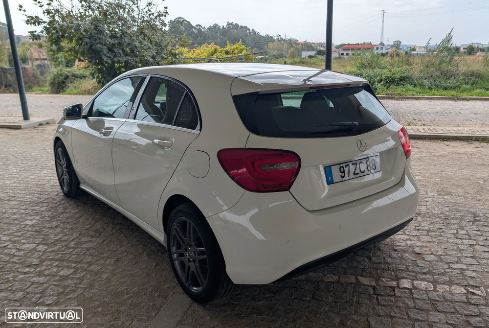 Mercedes-Benz A 180 CDI (BlueEFFICIENCY) Urban - 14