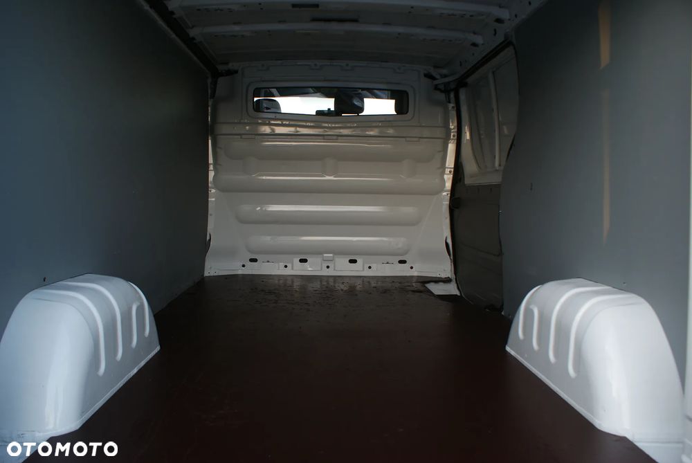 Opel Vivaro - 13