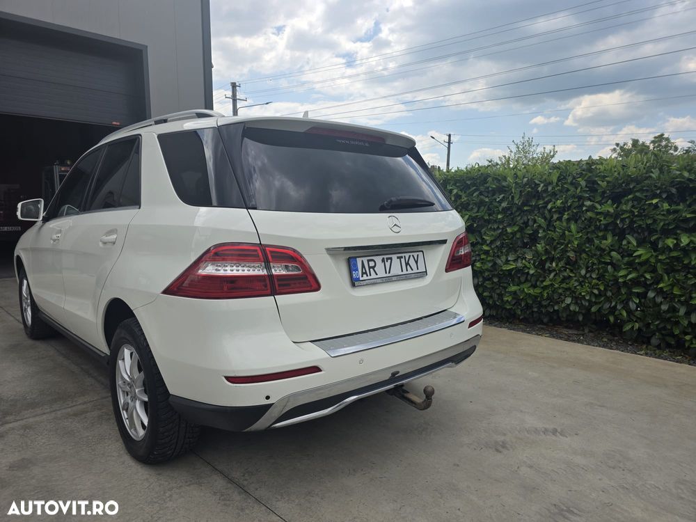 Mercedes-Benz ML 250 BlueTEC 4MATIC 7G-TRONIC - 4