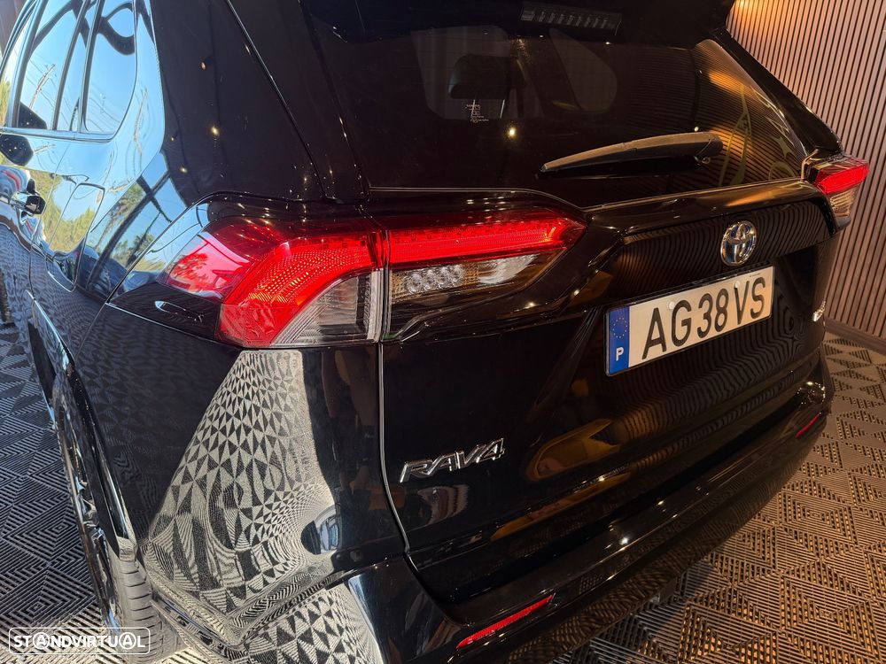 Toyota RAV4 2.5 HDF Black Edition - 12
