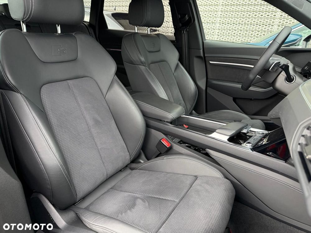 Audi Q8 e-tron 50 95kWh Quattro S Line - 30