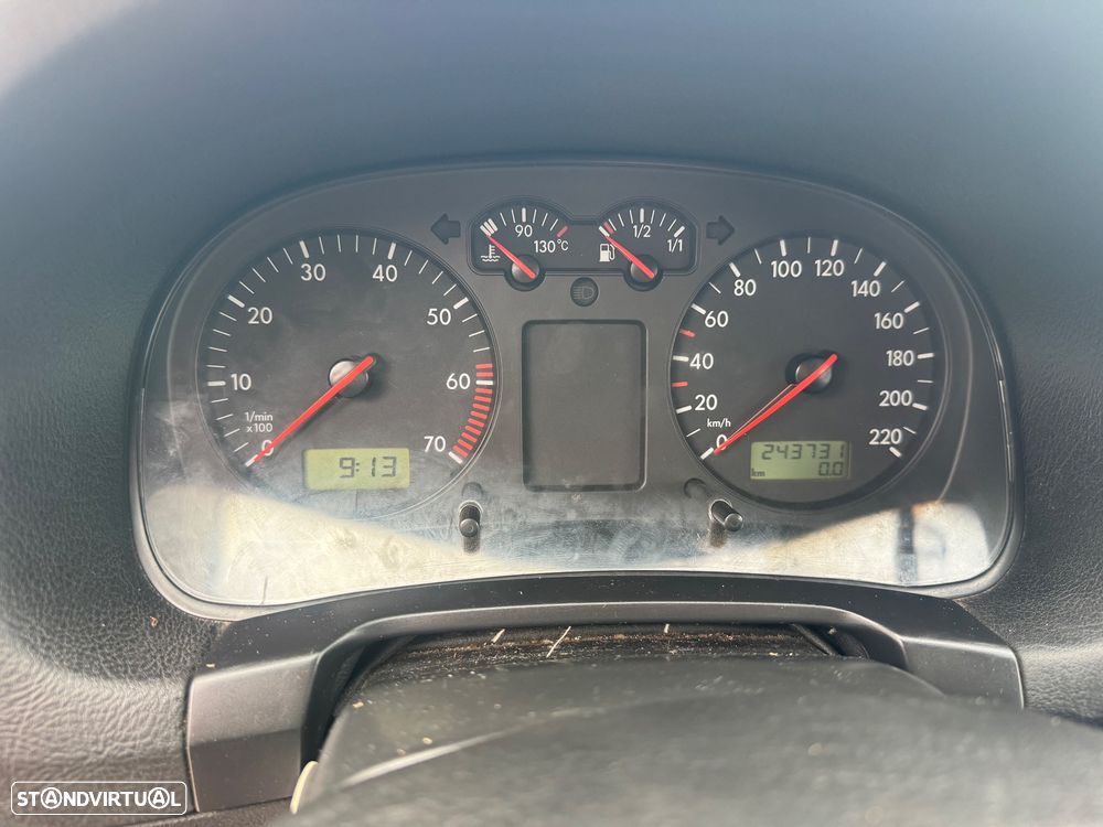 VW Golf 1.4i Conceptline - 6