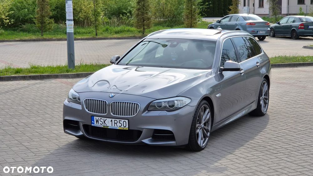 BMW Seria 5 M550d xDrive Sport-Aut - 4