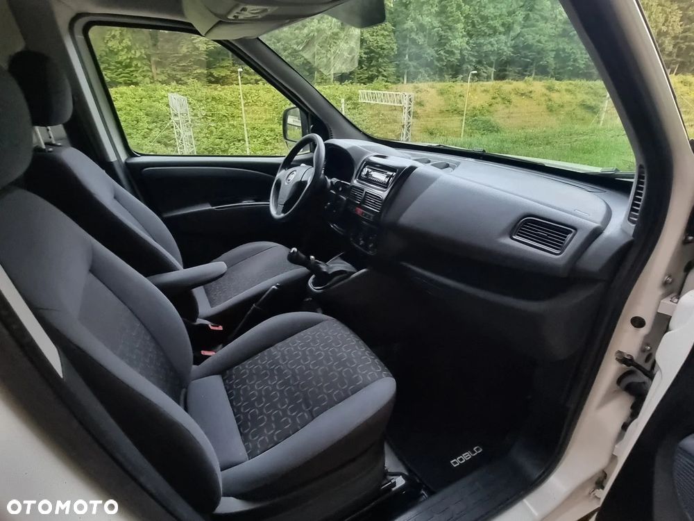 Fiat DOBLO MAXI - 12