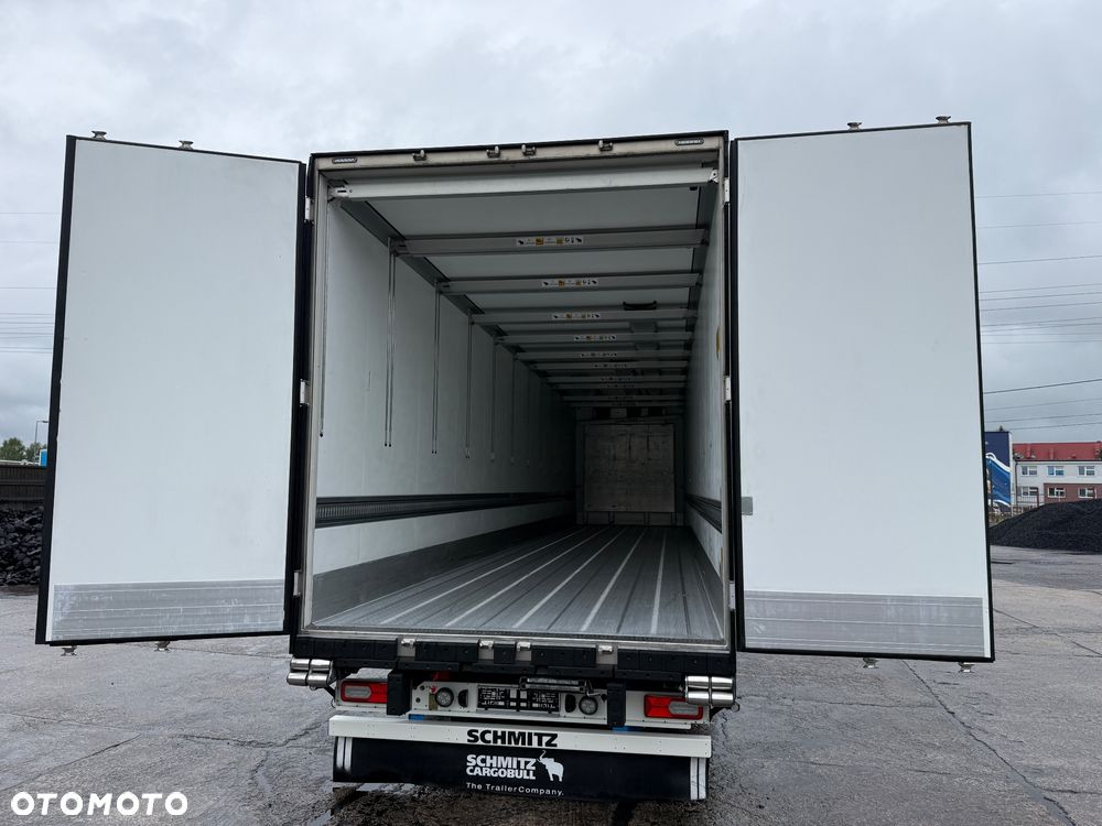 Schmitz Cargobull - 24