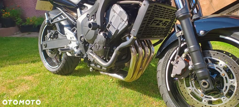 Yamaha FZ6 - 5