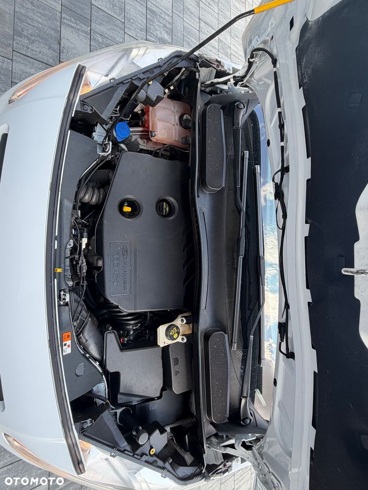 Ford Transit Connect - 16