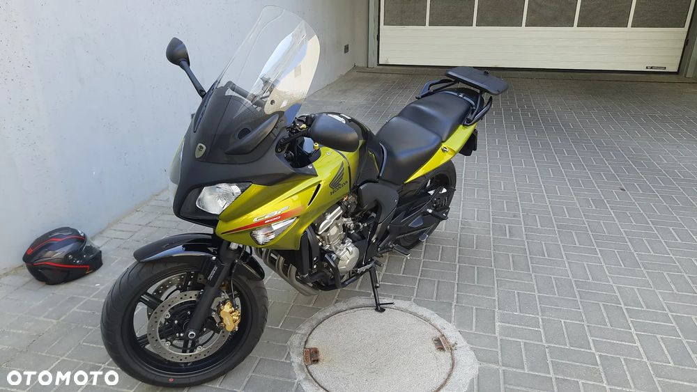 Honda CBF - 5