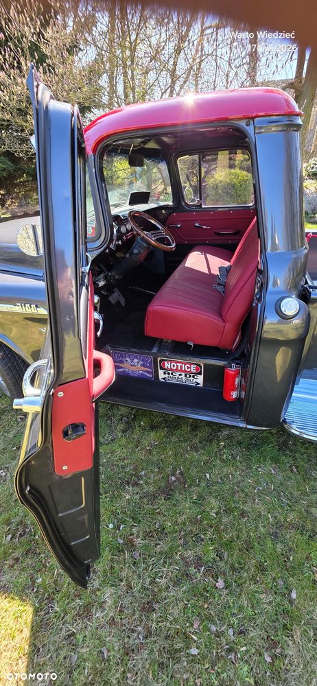 Chevrolet Apache - 24